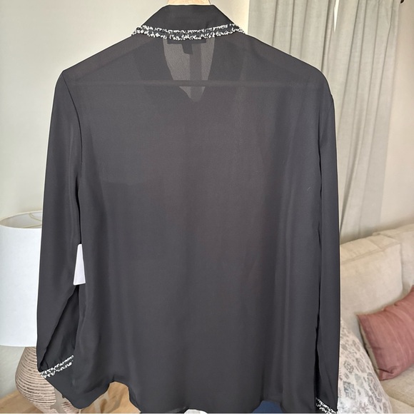 Laundry by Shelli Segal Long Sleeve Button Front Egret Blouse Boucle Trim M NWT - Picture 5 of 9